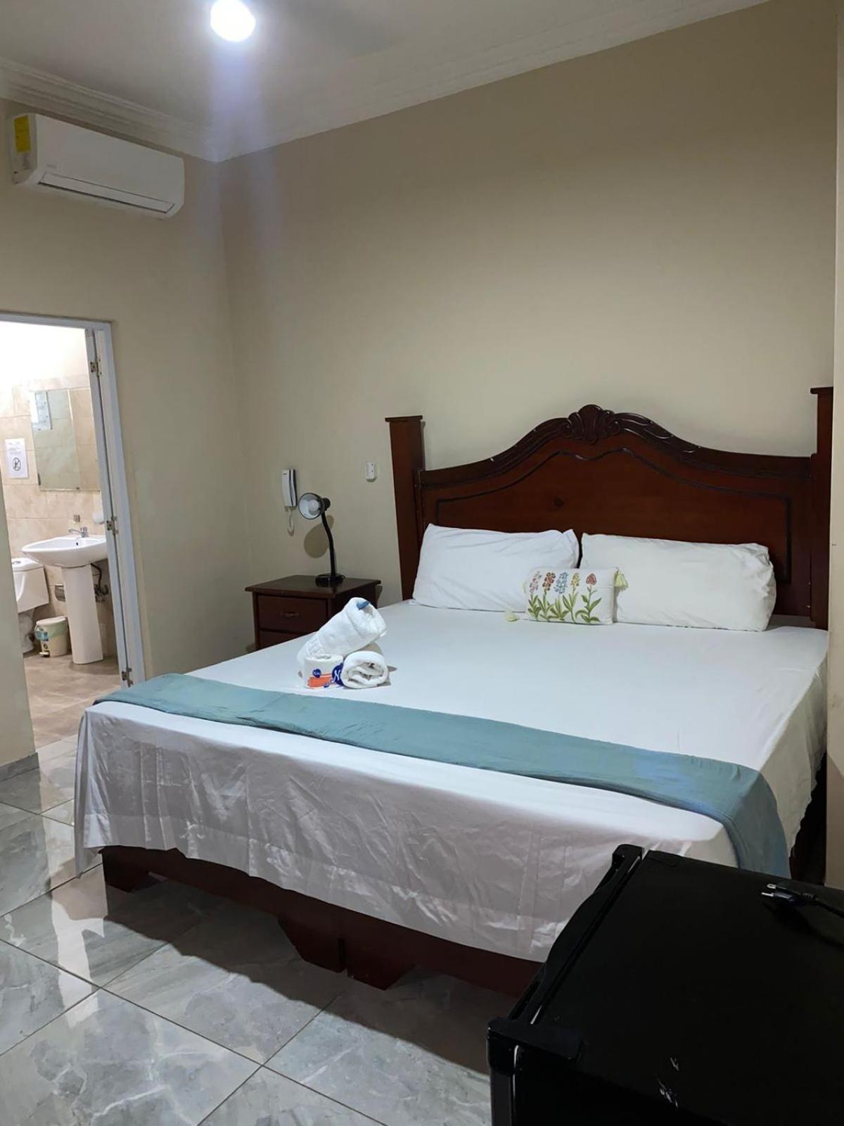Edifcio Amapola Zona Colonial Con Vista Al Mar Hotel Санто Доминго Екстериор снимка