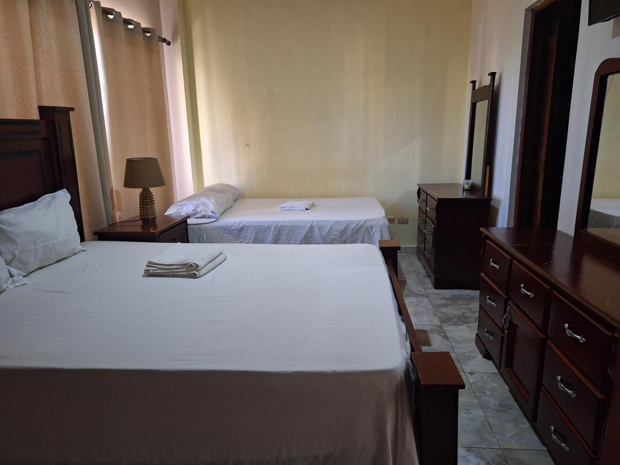 Edifcio Amapola Zona Colonial Con Vista Al Mar Hotel Санто Доминго Екстериор снимка