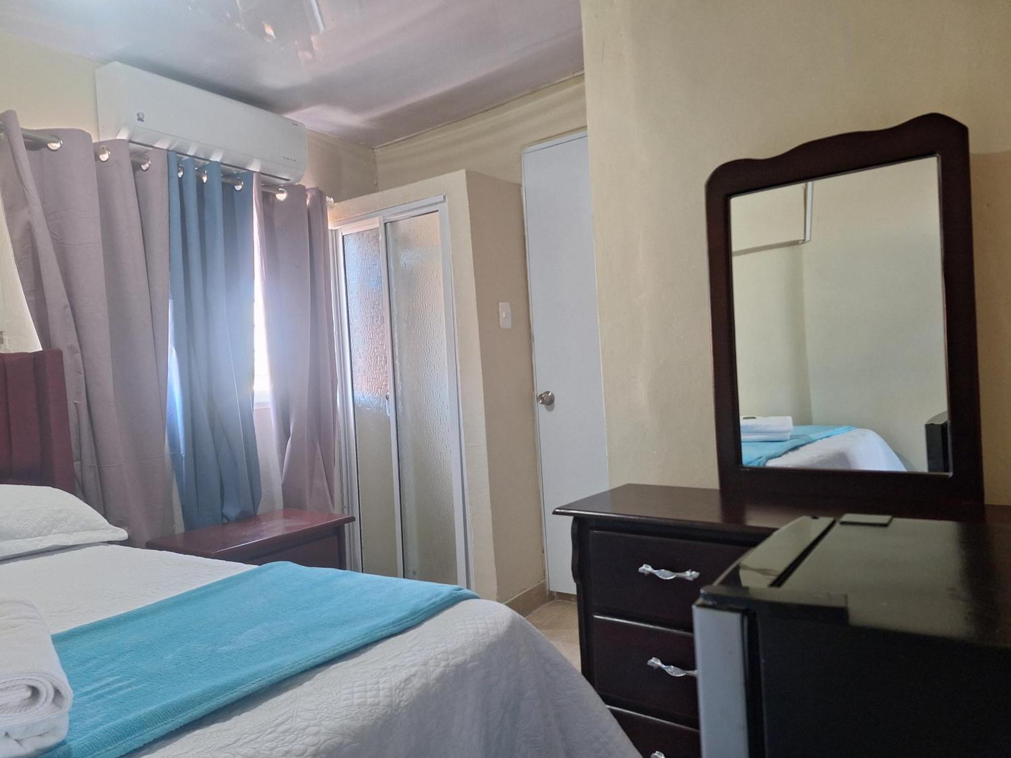 Edifcio Amapola Zona Colonial Con Vista Al Mar Hotel Санто Доминго Екстериор снимка